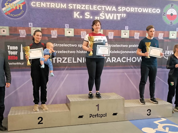 2 miejsce w konkurencji karabin pneumatyczny - Aleksandra Borecka