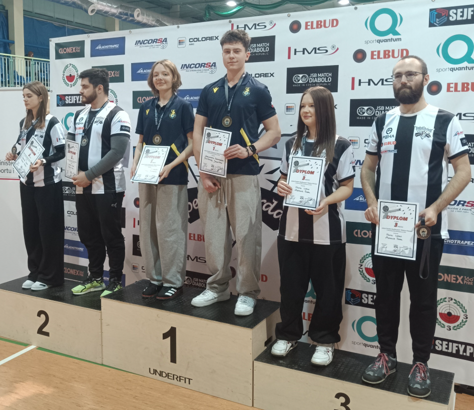 Zawody w Krakowie - Aleksandra Czerniewska i Bartłomiej Jewasiński 