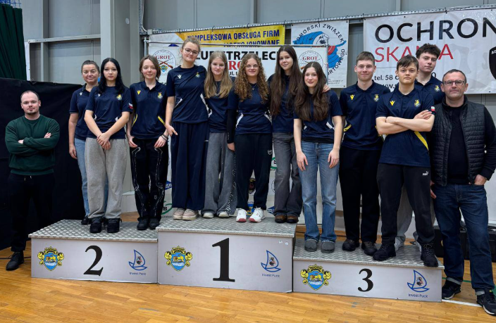 Młodzi pistoleciarze z ZKS Warszawa na XIX Międzynarodowych Zawodach Klasyfikacyjnych „Zaślubiny z Morzem” w Pucku