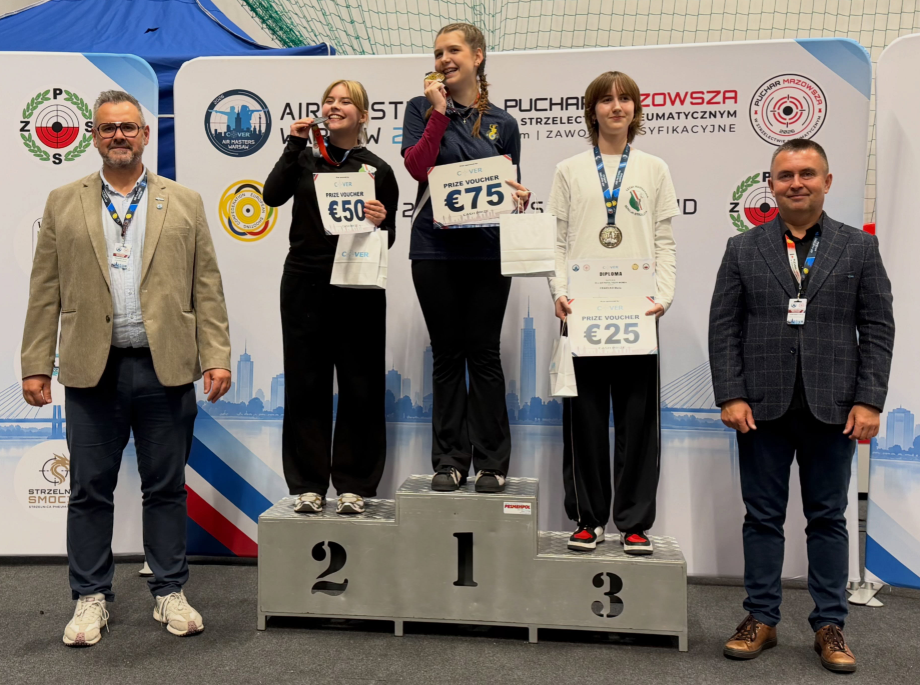 Alicja Żuków - 1 miejsce w konkurencji PPN40 młodziczek,